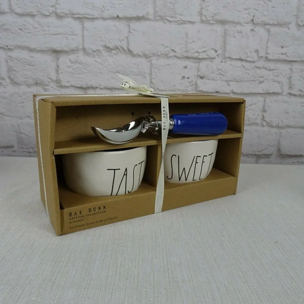 RAE DUNN Tasty And Sweet 3-PC Ice Cream Set 2 Bowls 1 Blue Scoop In Gift Box New